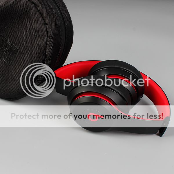 Beats Solo3 Wireless OnEar Headphones Decade Defiant BlackRed